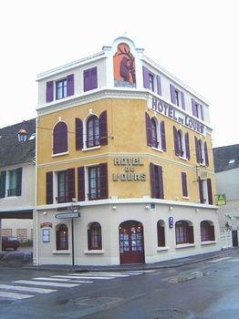 Hotel De L'Ours Coulommiers Exterior photo